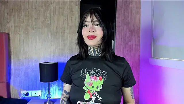 hanna riu online show from June 4, 1:16 pm