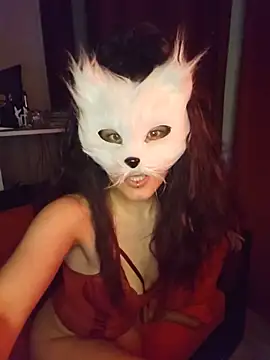 lilianroses online show from May 19, 7:32 pm