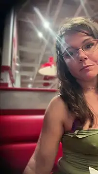 BaileyMFox online show from July 22, 1:40 am