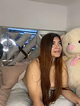 DulceJoness online show from May 20, 4:31 am