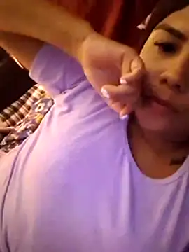 alexayalex29 online show from May 18, 10:47 pm