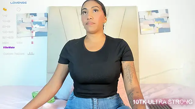 kristel lee  online show from June 12, 12:30 am
