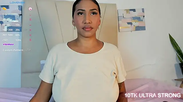 kristel lee  online show from June 11, 2:53 am