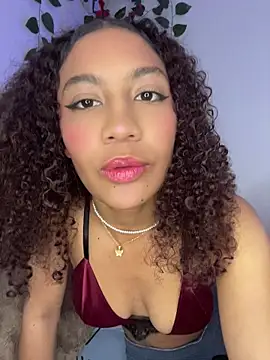 Daphnne Curly online show from May 21, 4:10 am