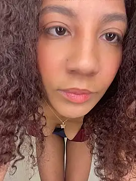 Daphnne Curly online show from July 11, 10:21 pm