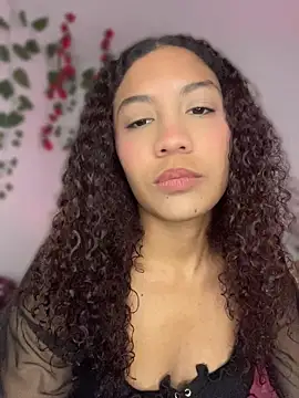 Daphnne Curly online show from May 10, 1:31 am