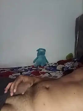 ReinaldoZapata online show from May 30, 7:19 pm