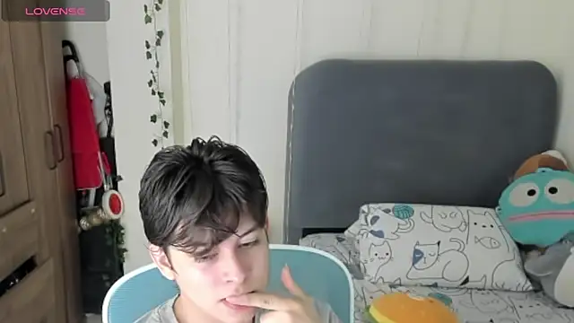 Felixzyn online show from June 15, 7:02 pm