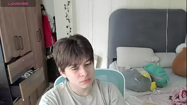 Snapshot of Felixzyn chatting on May 29, 7:09 pm Felixzyn online show from May 29, 7:09 pm