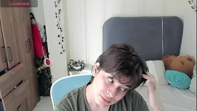 Snapshot of Felixzyn chatting on May 28, 6:58 pm Felixzyn online show from May 28, 6:58 pm
