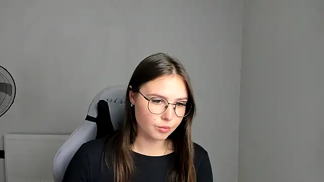 Regina cute  online show from June 27, 9:48 am