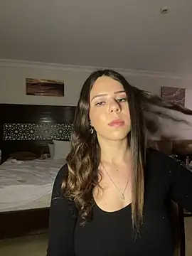 DirtyDiannaX online show from April 18, 7:07 pm