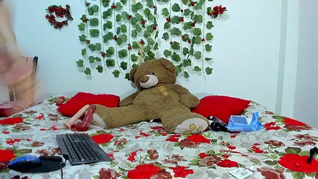 Natalia sexxxy online show from May 13, 3:57 am