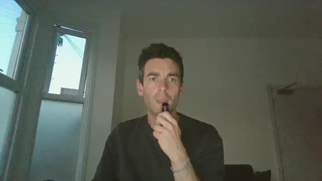 Snapshot of frenchbdmaninlondon chatting on June 24, 8:50 pm frenchbdmaninlondon online show from June 24, 8:50 pm