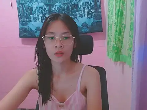 Sweetsexylady19 online show from May 29, 4:07 am