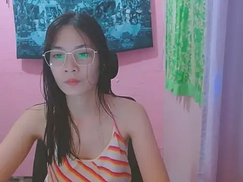 Sweetsexylady19 online show from June 16, 4:45 am