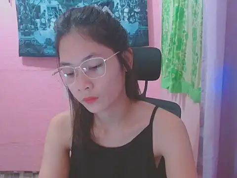 Sweetsexylady19 online show from June 19, 4:18 am