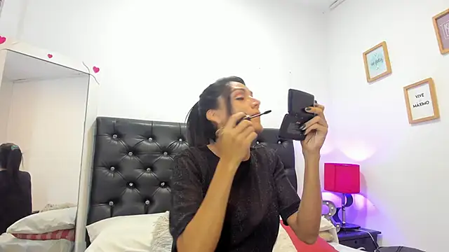SussanTS online show from June 3, 5:39 pm