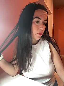 dulceflor25 online show from May 21, 6:05 pm