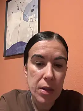 dulceflor25 online show from May 12, 1:06 pm
