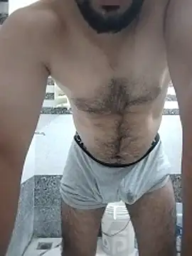 rahul02sharma05 online show from May 25, 5:22 pm
