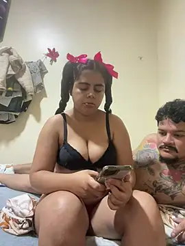 Carolina caro online show from May 14, 4:15 pm