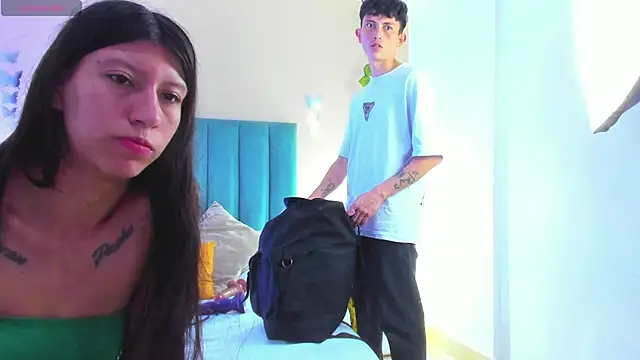 ARIANA CRI-X online show from May 3, 11:37 am