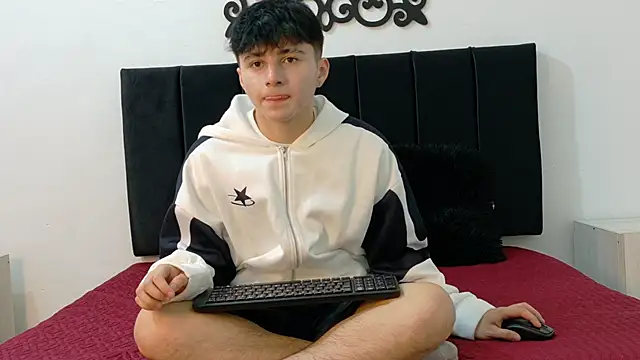 LunayDream online show from May 28, 11:27 am