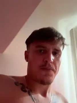 Balkanboy55 online show from April 19, 2:29 pm