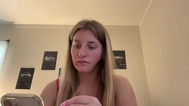 itsizzybear online show from April 23, 10:33 pm