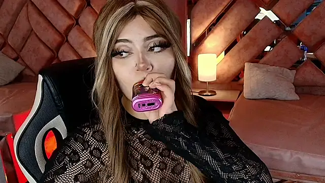 lya nekko  online show from July 5, 4:19 am