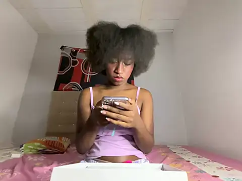 VenusNight  online show from June 12, 2:42 am