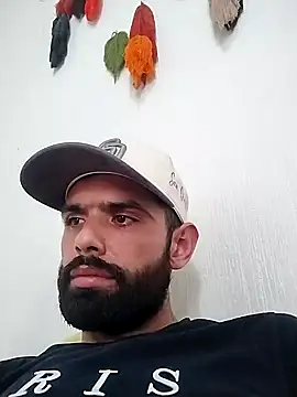 Snapshot of Barbas44420 chatting on May 4, 11:07 pm Barbas44420 online show from May 4, 11:07 pm