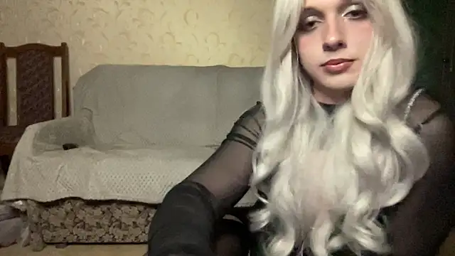 Gina Rose ts online show from April 30, 7:21 pm