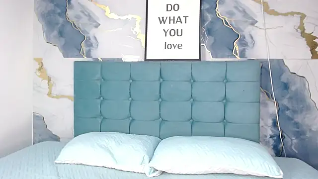 ailyn-45 online show from April 18, 11:05 pm