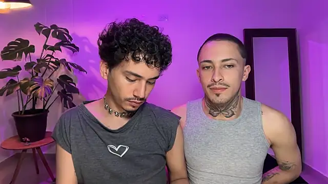 Snapshot of Noah_and_Steven chatting on July 10, 7:03 pm Noah and Steven online show from July 10, 7:03 pm