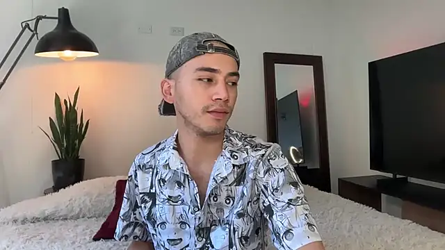 Snapshot of Noah_and_Steven chatting on July 28, 3:21 pm Noah and Steven online show from July 28, 3:21 pm