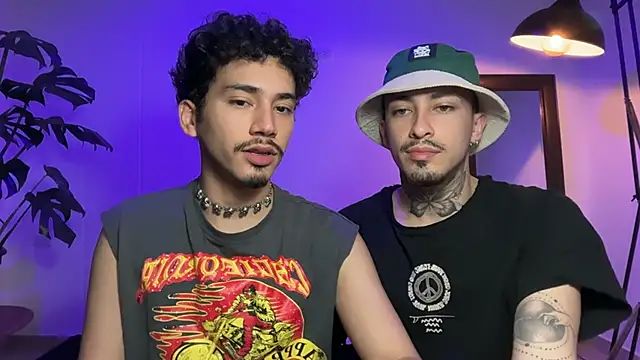 Snapshot of Noah_and_Steven chatting on June 21, 3:07 pm Noah and Steven online show from June 21, 3:07 pm