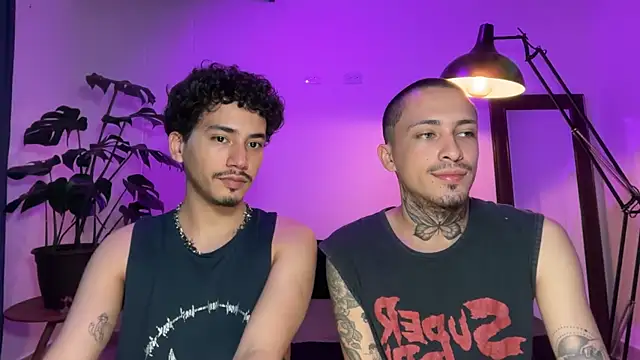 Snapshot of Noah_and_Steven chatting on July 6, 3:58 pm Noah and Steven online show from July 6, 3:58 pm
