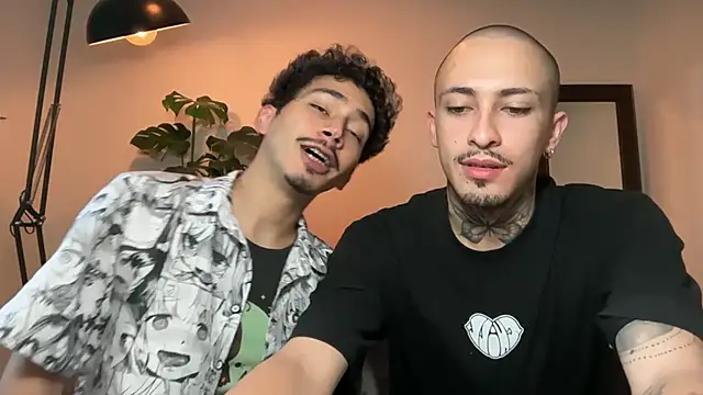 Noah and Steven online show from June 16, 2:39 pm