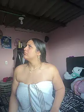 Snapshot of Aurora_0785 chatting on June 9, 6:53 pm Aurora 0785 online show from June 9, 6:53 pm