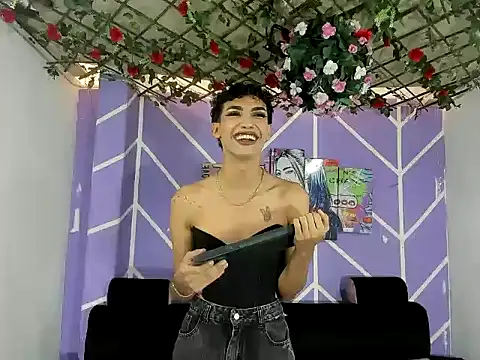 DAHNE HOT  online show from April 27, 12:58 pm
