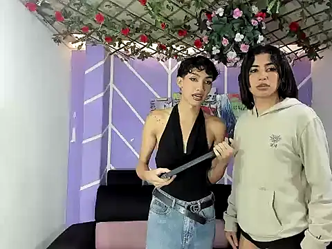 DAHNE HOT  online show from June 7, 1:38 pm