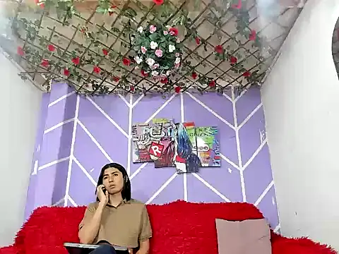 DAHNE HOT  online show from July 19, 12:13 pm