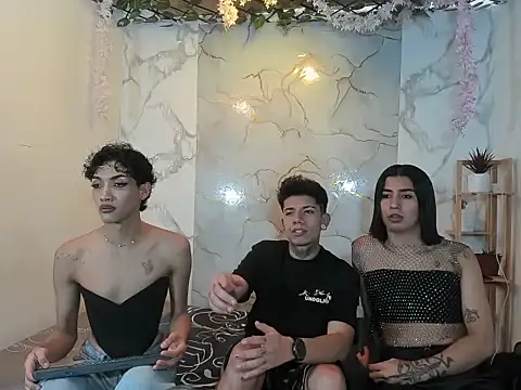 DAHNE HOT  online show from July 1, 7:25 pm