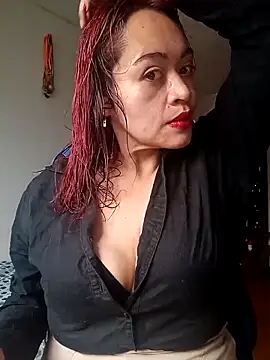 Amaranta-Luque online show from April 27, 3:54 pm