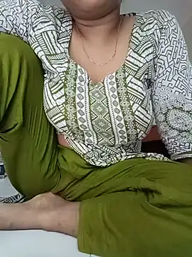 Misty-Meya online show from July 16, 5:37 am