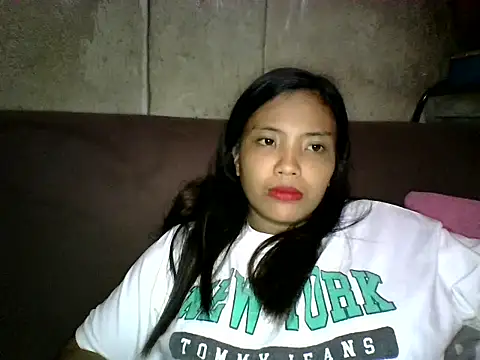juicyredt online show from June 5, 12:33 pm