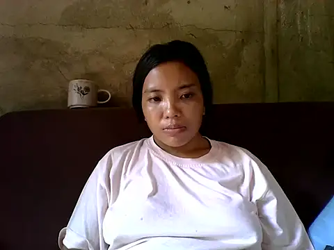 juicyredt online show from May 20, 6:54 am