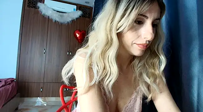 Snapshot of _horny_sexy_ chatting on March 19, 5:08 am horny sexy online show from March 19, 5:08 am